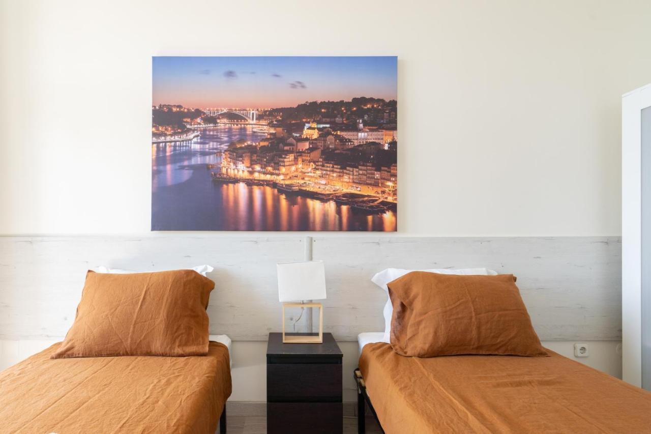 Cozy Sunny Flats By Hostwise Apartamento OOporto Exterior foto