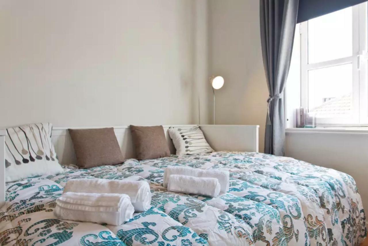 Cozy Sunny Flats By Hostwise Apartamento OOporto Exterior foto