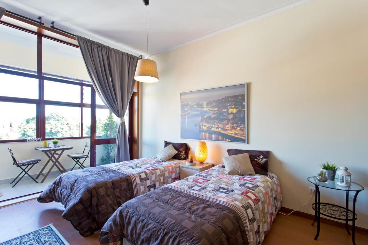 Cozy Sunny Flats By Hostwise Apartamento OOporto Exterior foto