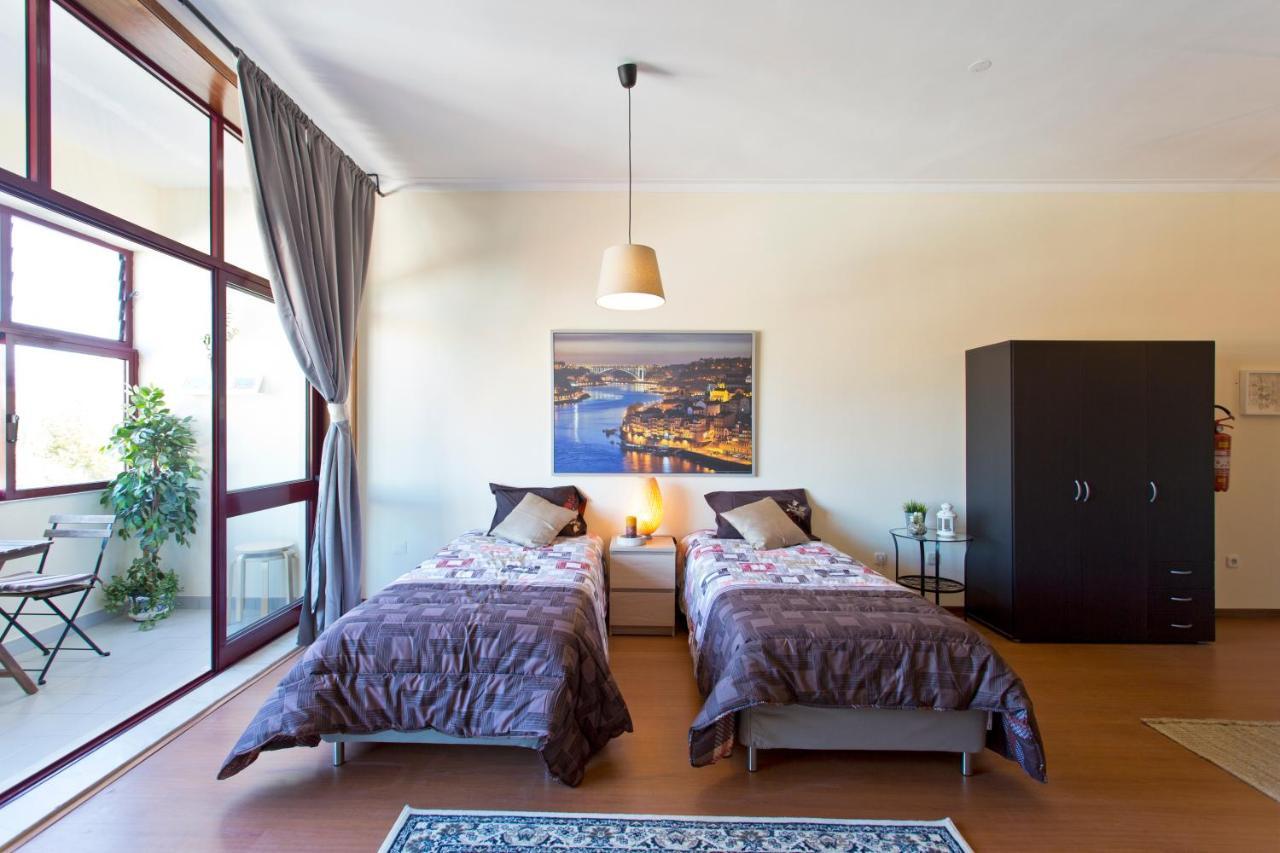 Cozy Sunny Flats By Hostwise Apartamento OOporto Exterior foto